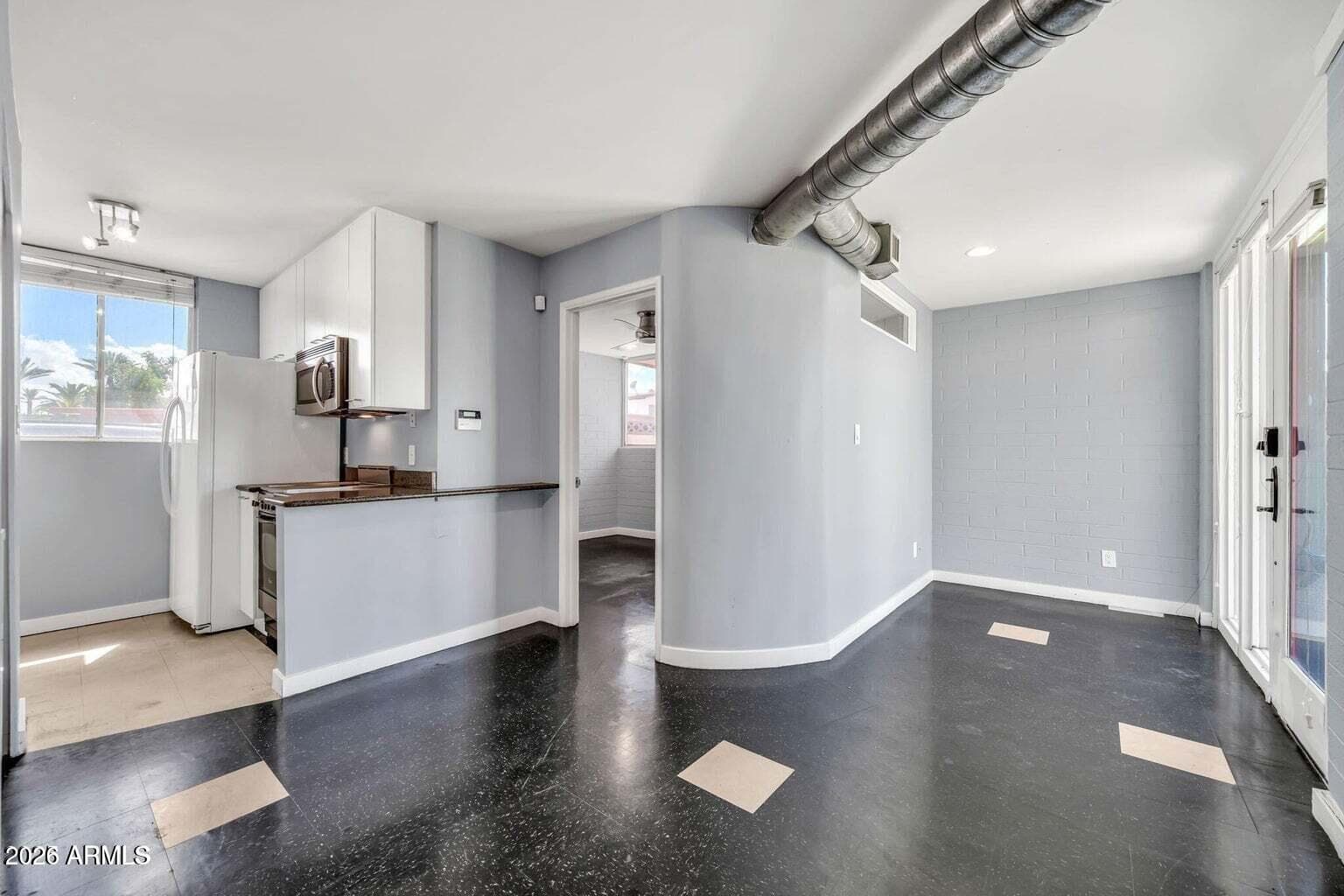 4206 N 38TH Street 4, Phoenix, AZ 85018 — photo 13 of 32