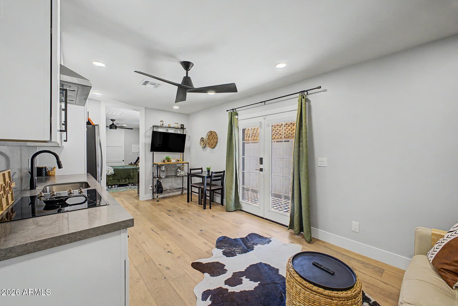 13234 N 11TH Avenue, Phoenix, AZ 85029 — photo 31 of 62