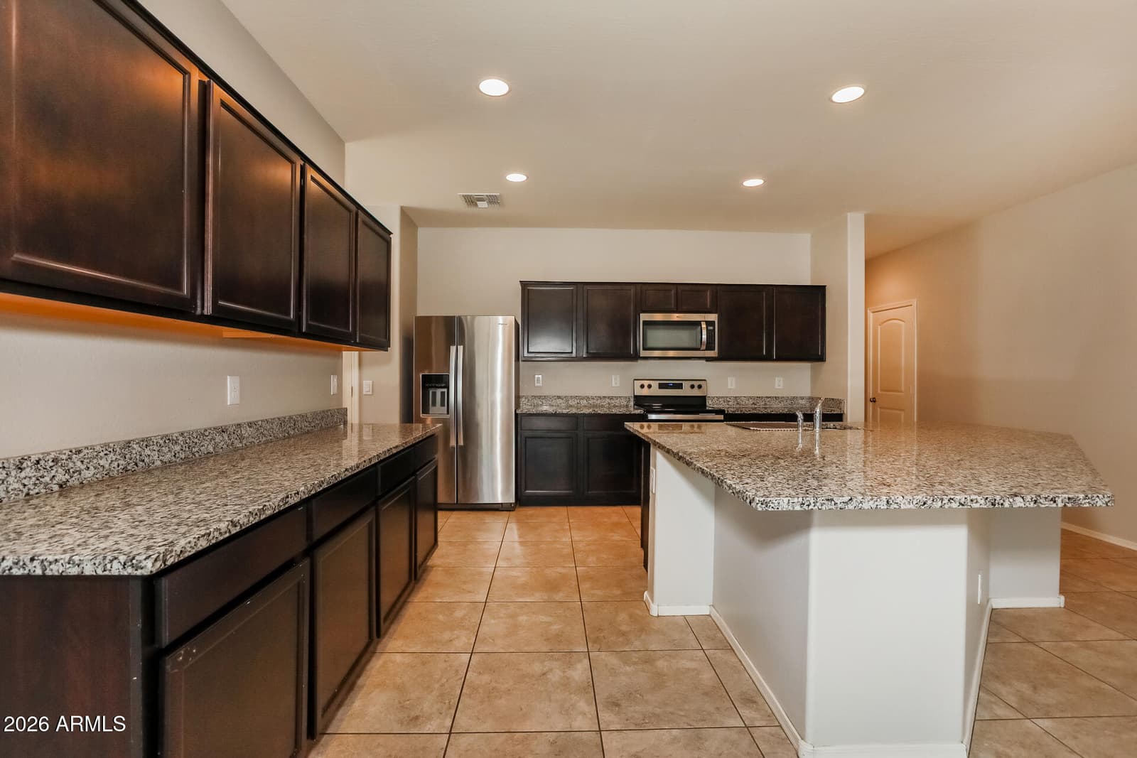10407 E LUPINE Lane, Florence, AZ 85132 — photo 10 of 21