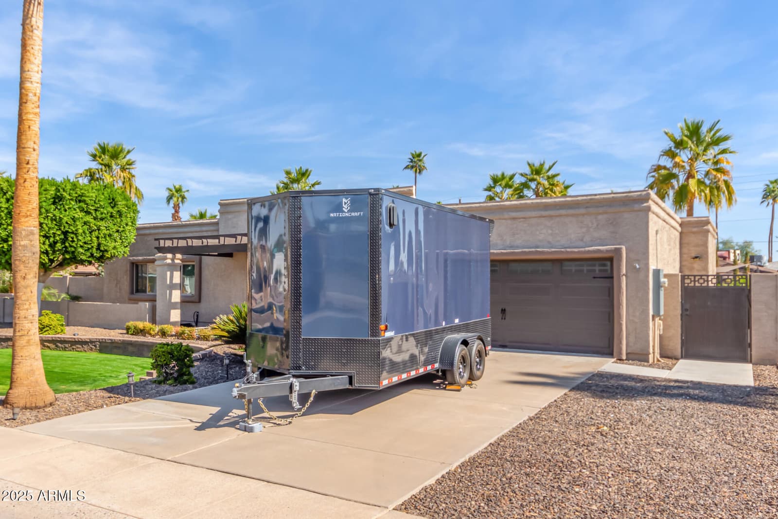 4037 S TAYLOR Drive, Tempe, AZ 85282 — photo 4 of 42