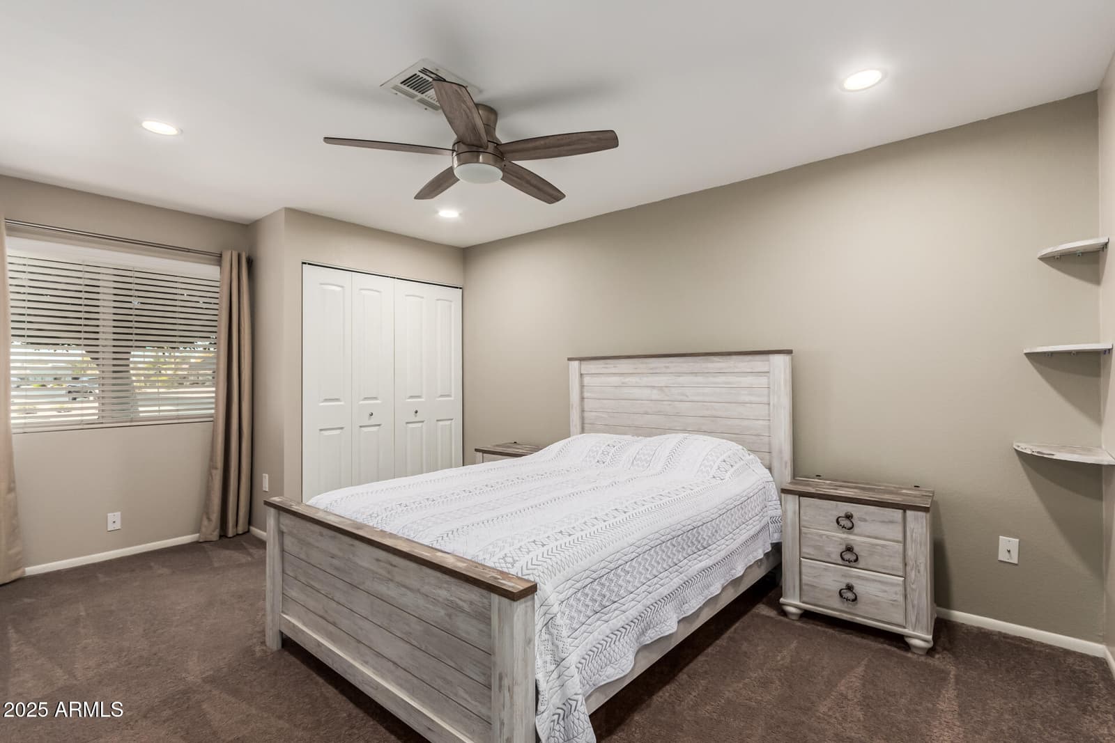 4037 S TAYLOR Drive, Tempe, AZ 85282 — photo 25 of 42