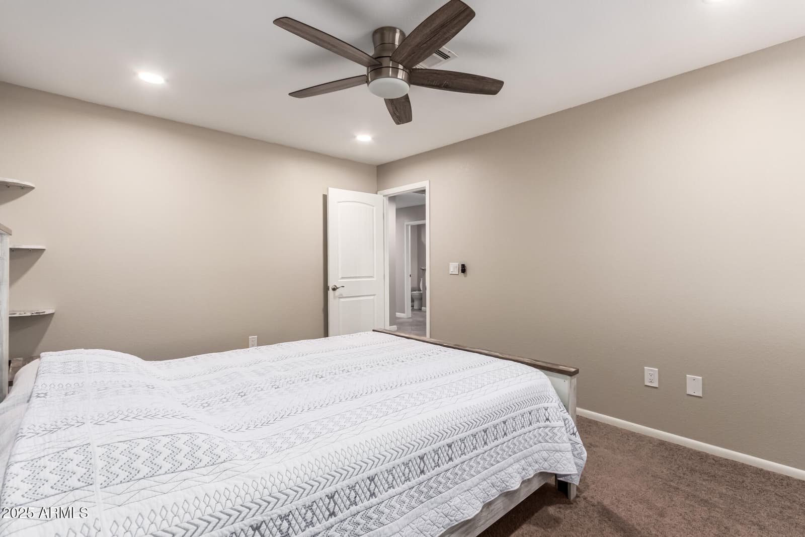 4037 S TAYLOR Drive, Tempe, AZ 85282 — photo 26 of 42