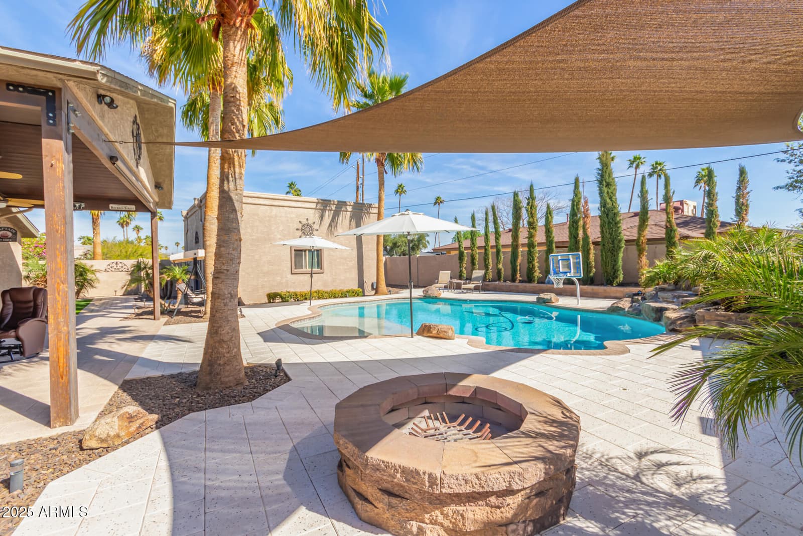 4037 S TAYLOR Drive, Tempe, AZ 85282 — photo 40 of 42