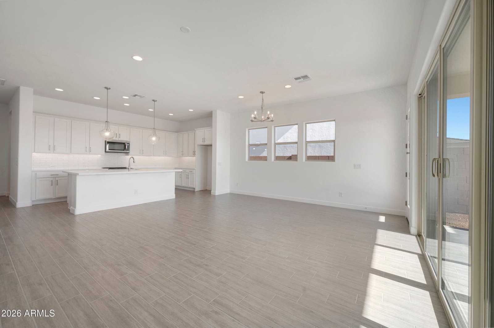 36320 N GRAPEVINE Drive, San Tan Valley, AZ 85140 — photo 5 of 33