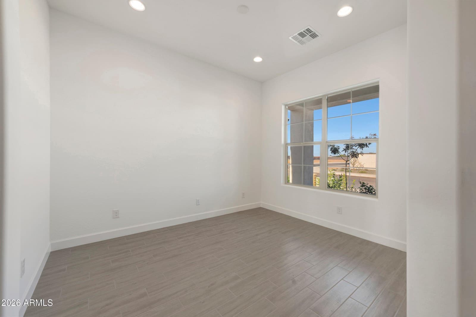 36320 N GRAPEVINE Drive, San Tan Valley, AZ 85140 — photo 17 of 33