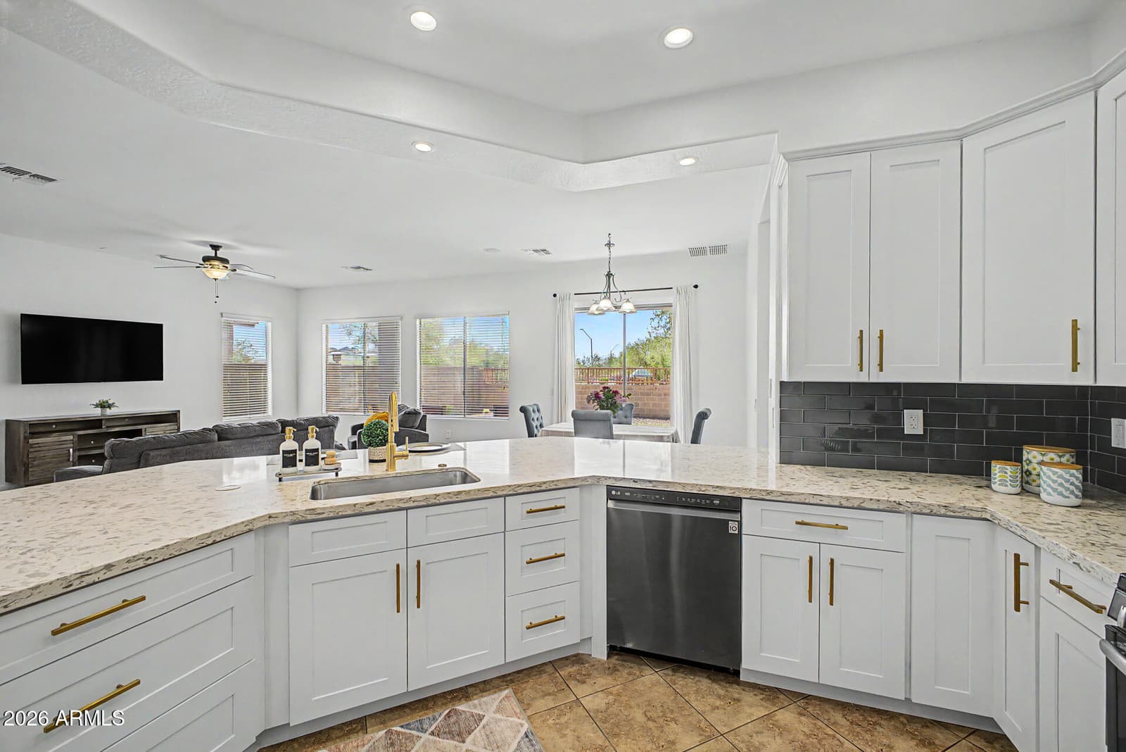 6423 W Silver Sage Lane, Phoenix, AZ 85083 — photo 13 of 41