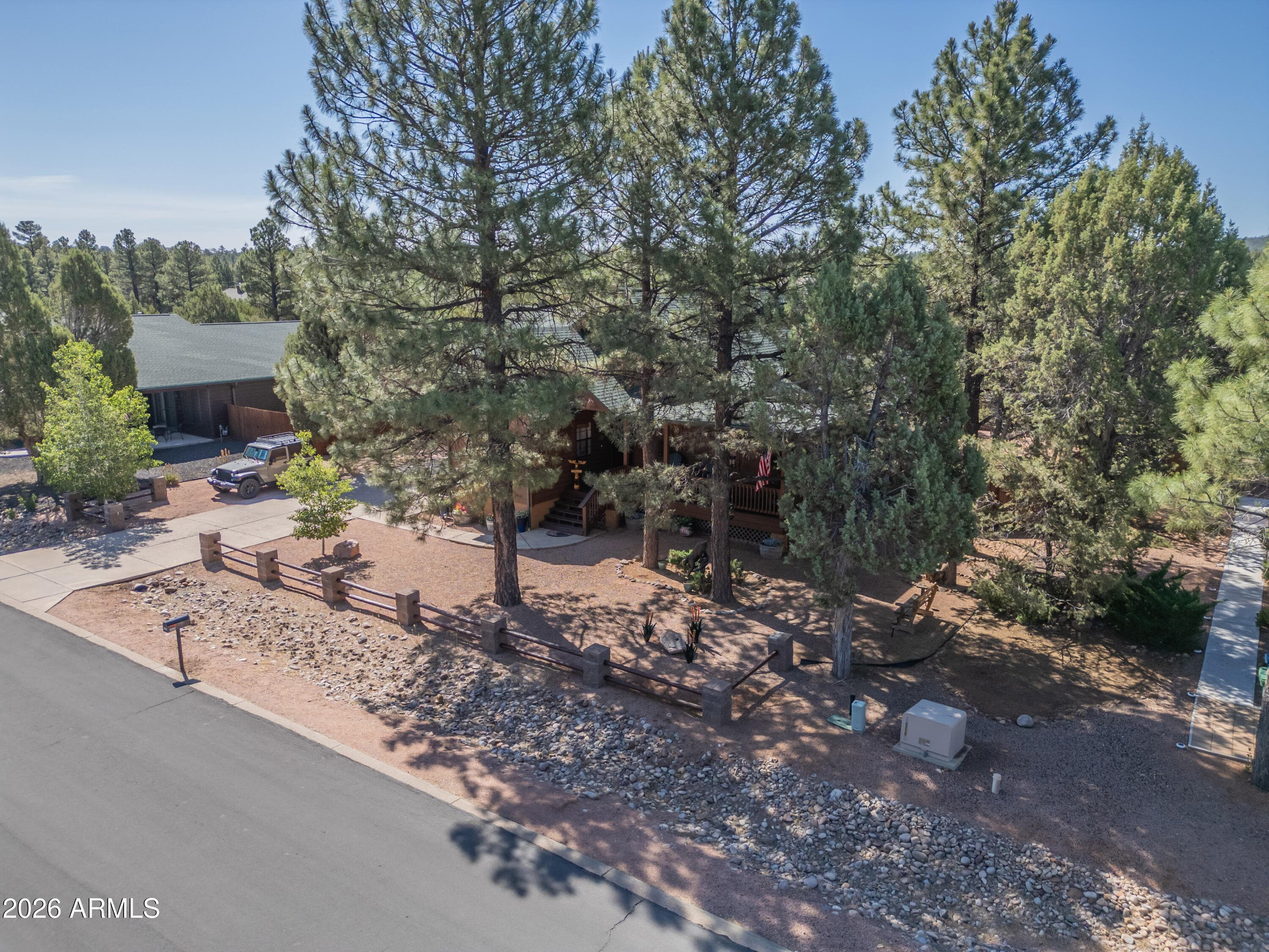 2931 W MOUNTAIN PARK Road, Show Low, AZ 85901 — photo 8 of 55