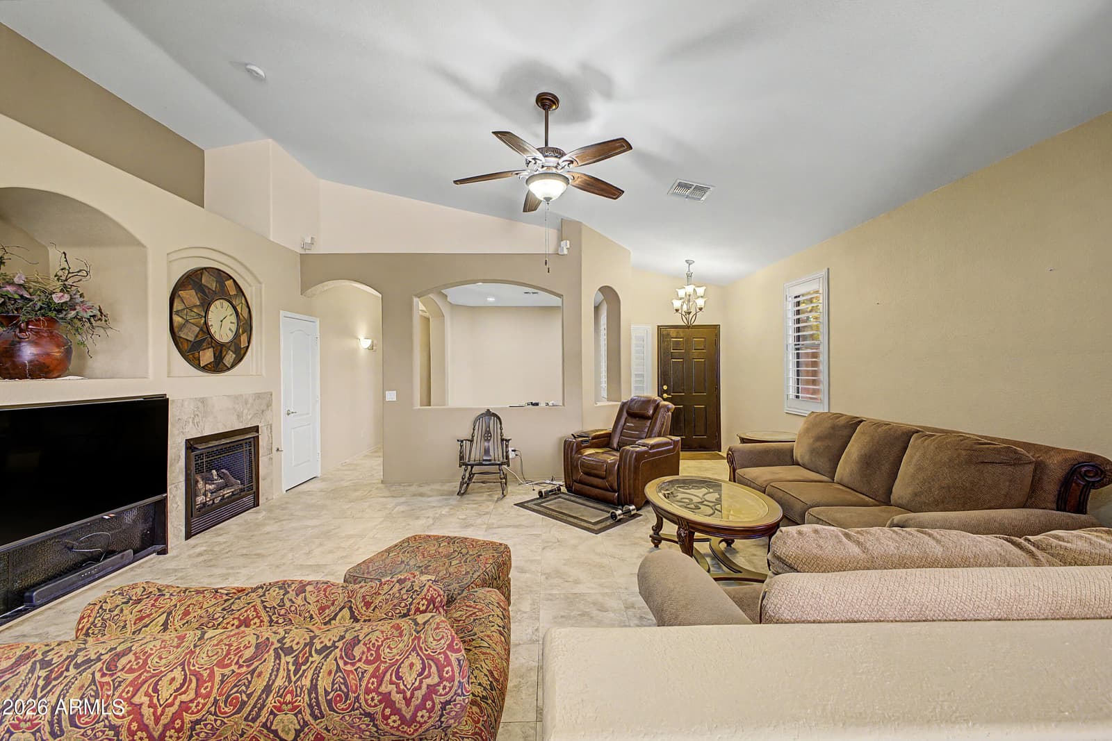 18360 N ALAMO Drive, Surprise, AZ 85374 — photo 8 of 34