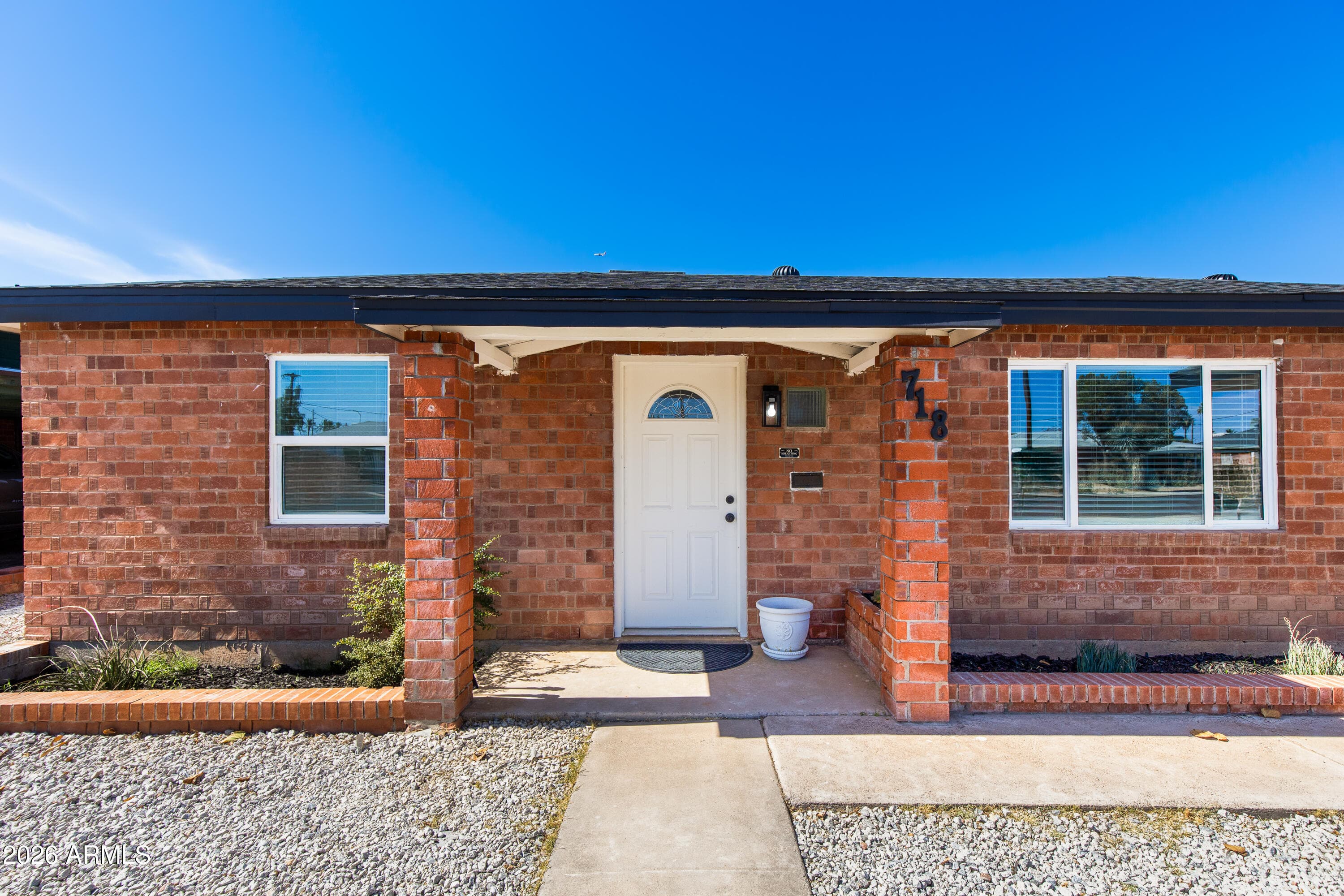 718 W 3RD Place, Mesa, AZ 85201 — photo 1 of 30