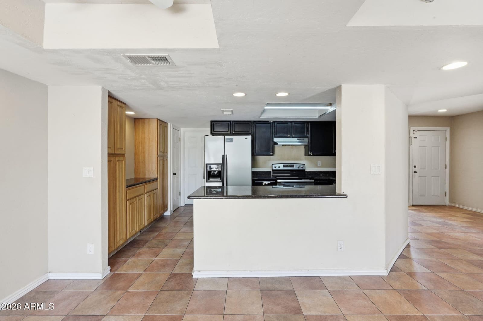 742 E PEPPER Drive, Casa Grande, AZ 85122 — photo 20 of 40