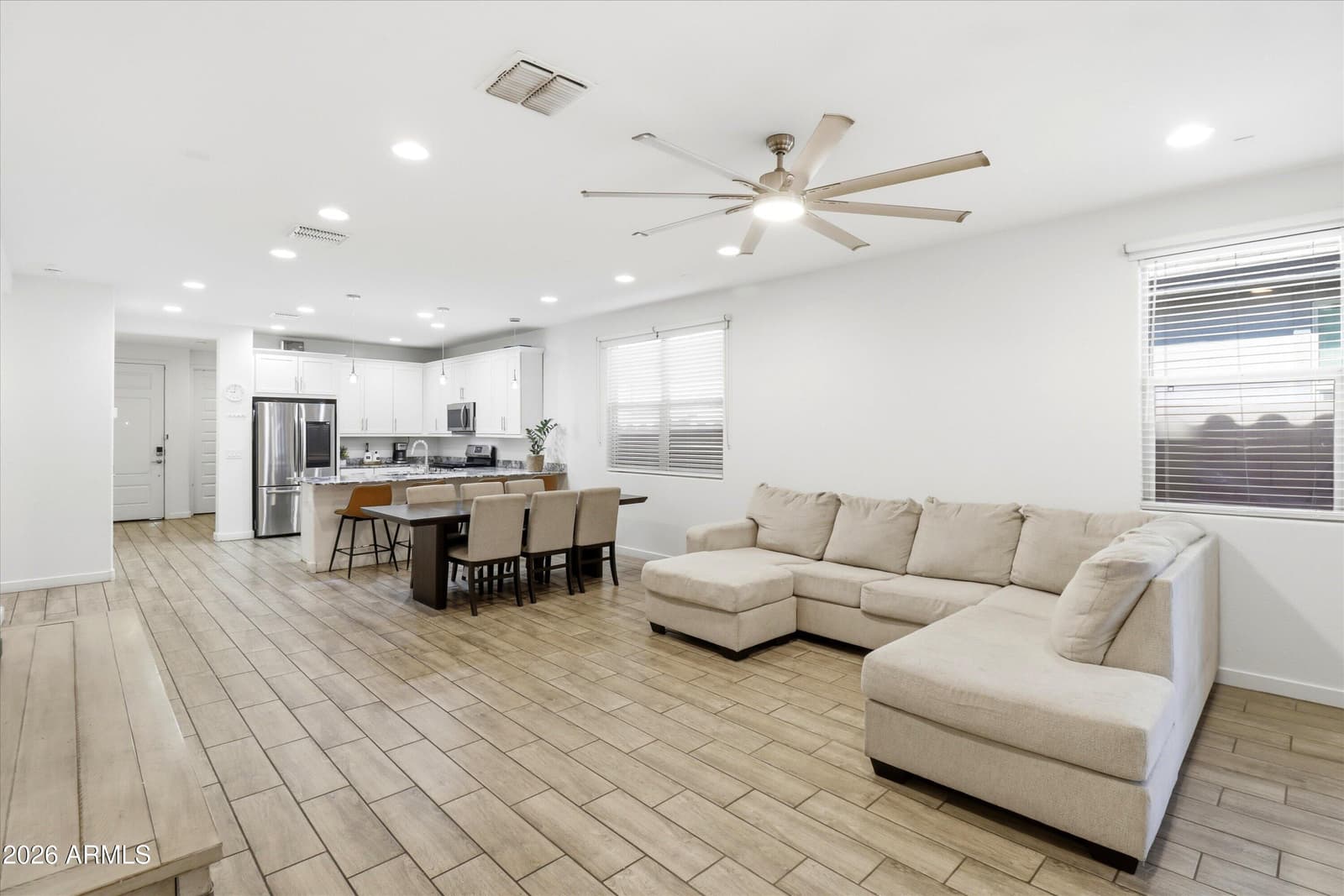 2544 W HIDALGO Avenue, Phoenix, AZ 85041 — photo 8 of 27