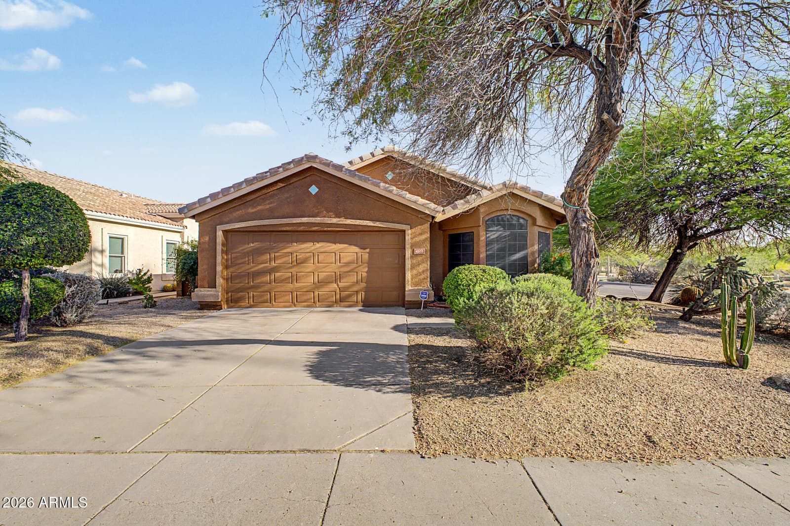4205 E Chaparosa Way, Cave Creek, AZ 85331 — photo 1 of 25