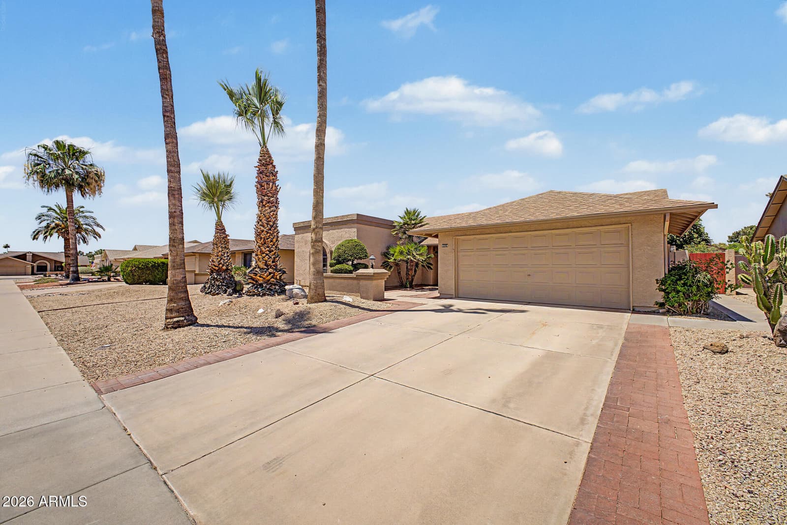 9814 W WESCOTT Drive, Peoria, AZ 85382 — photo 2 of 25
