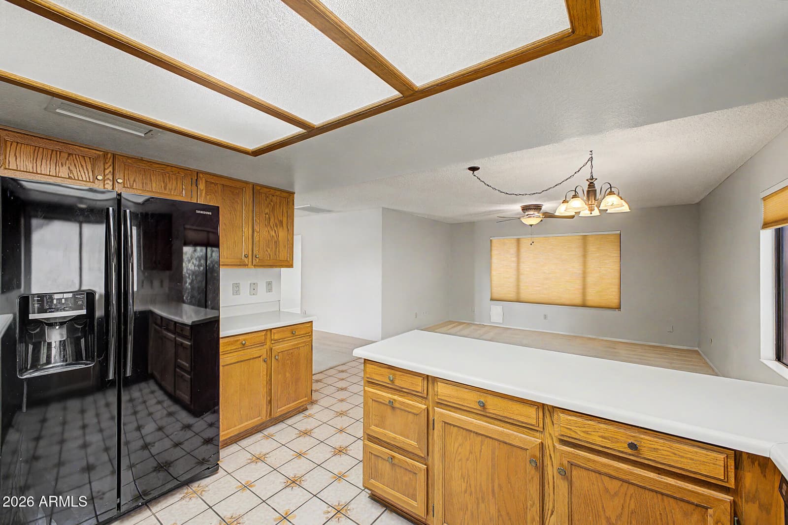 9814 W WESCOTT Drive, Peoria, AZ 85382 — photo 11 of 25
