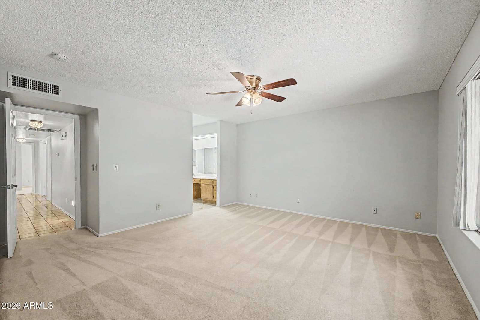 9814 W WESCOTT Drive, Peoria, AZ 85382 — photo 13 of 25