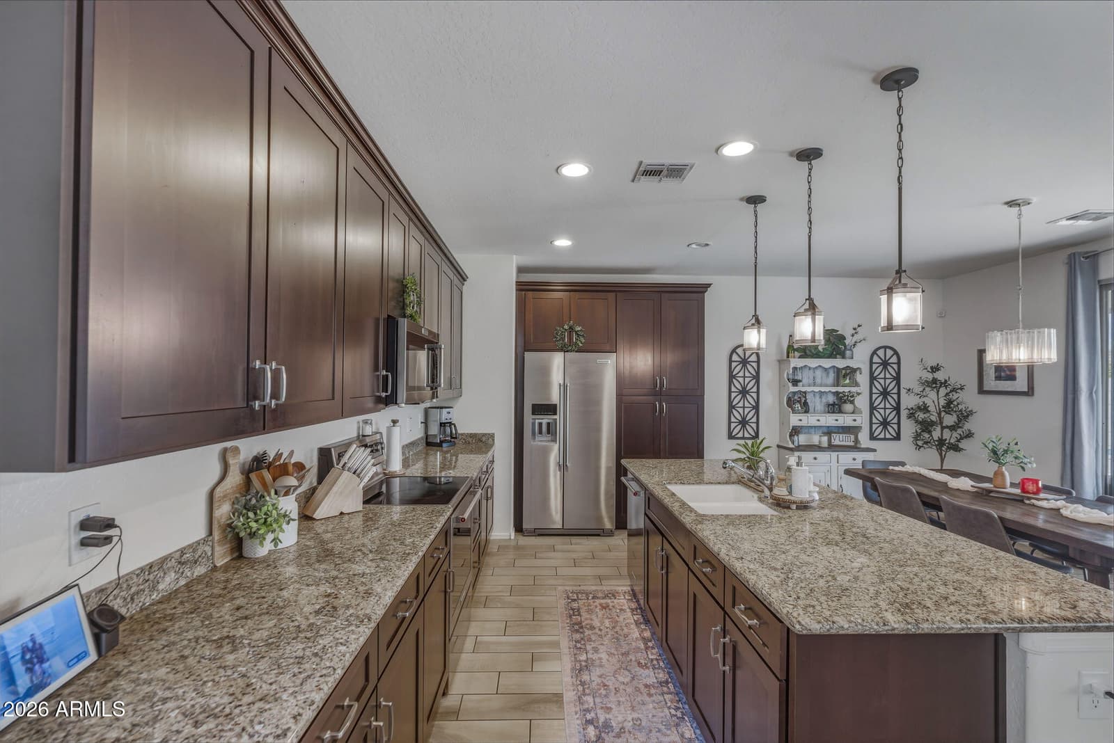 12033 W BRILES Road, Peoria, AZ 85383 — photo 16 of 47