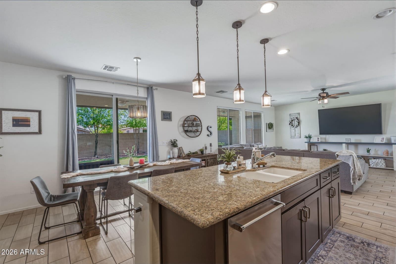 12033 W BRILES Road, Peoria, AZ 85383 — photo 3 of 47