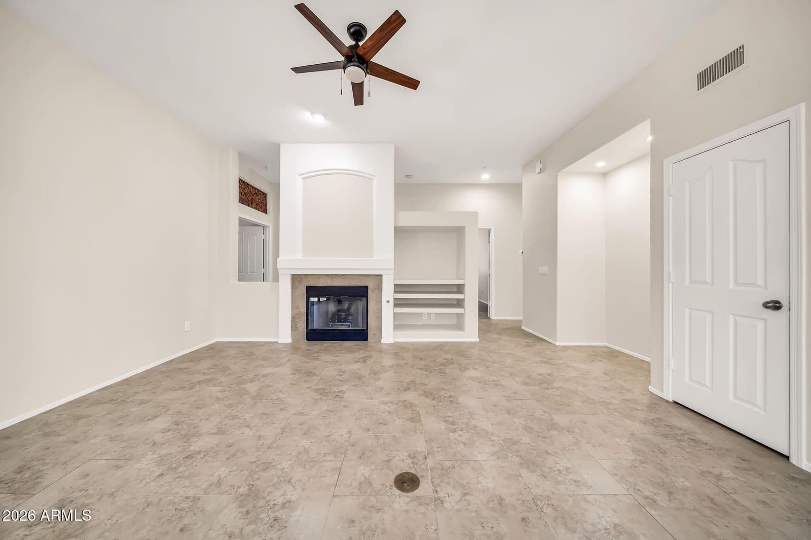 15984 N 106th Way, Scottsdale, AZ 85255 — photo 8 of 54