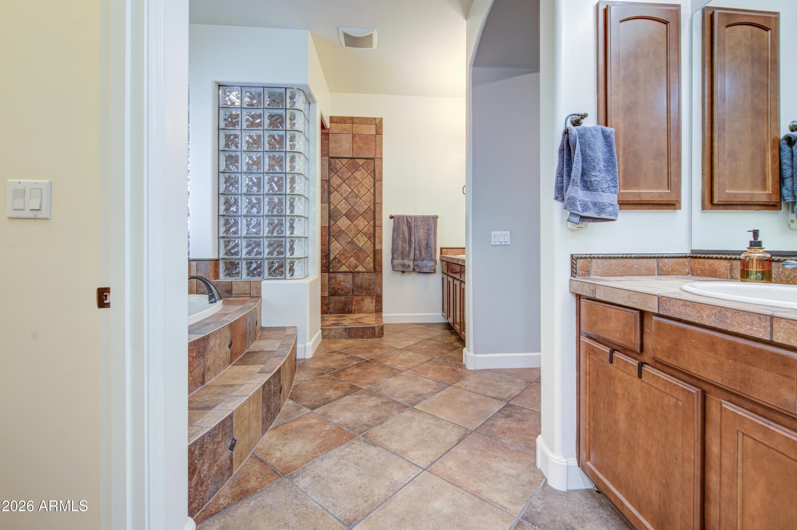 4136 E WOODSIDE Way, Gilbert, AZ 85297 — photo 29 of 62