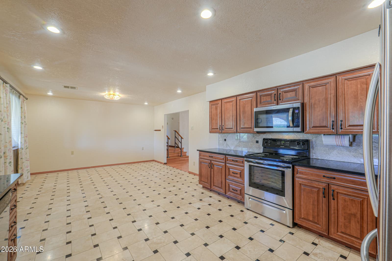 34200 S REYNOLDS Road, Black Canyon City, AZ 85324 — photo 19 of 82