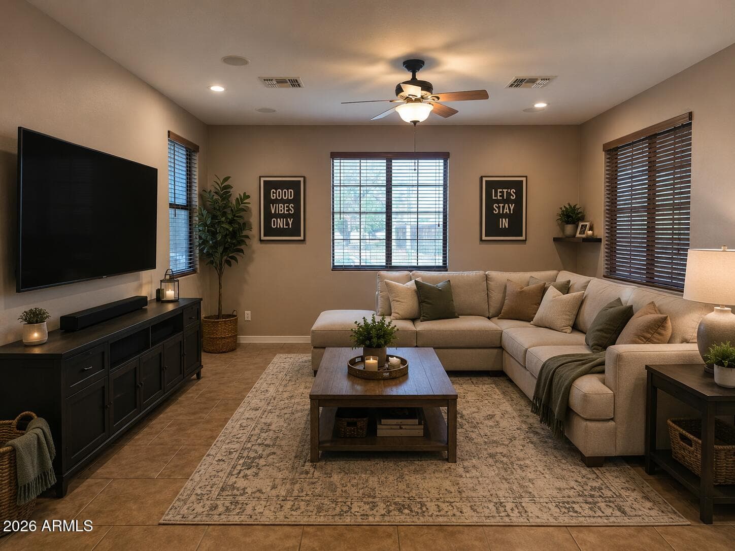 6905 S 9th Avenue, Phoenix, AZ 85041 — photo 7 of 25