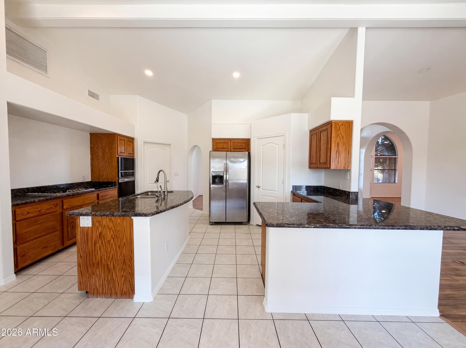1207 E CLEARVIEW Drive, Casa Grande, AZ 85122 — photo 2 of 25