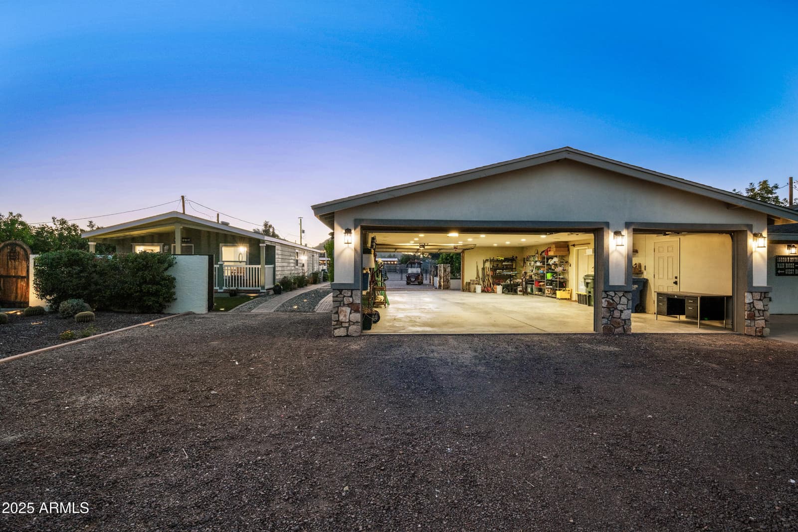 15220 N 27TH Street, Phoenix, AZ 85032 — photo 8 of 56