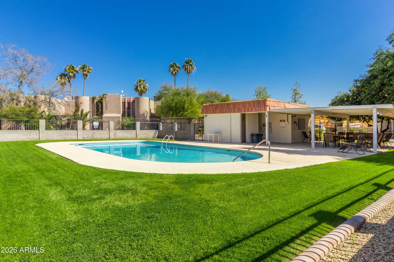 742 E PEPPER Drive, Casa Grande, AZ 85122 — photo 12 of 40
