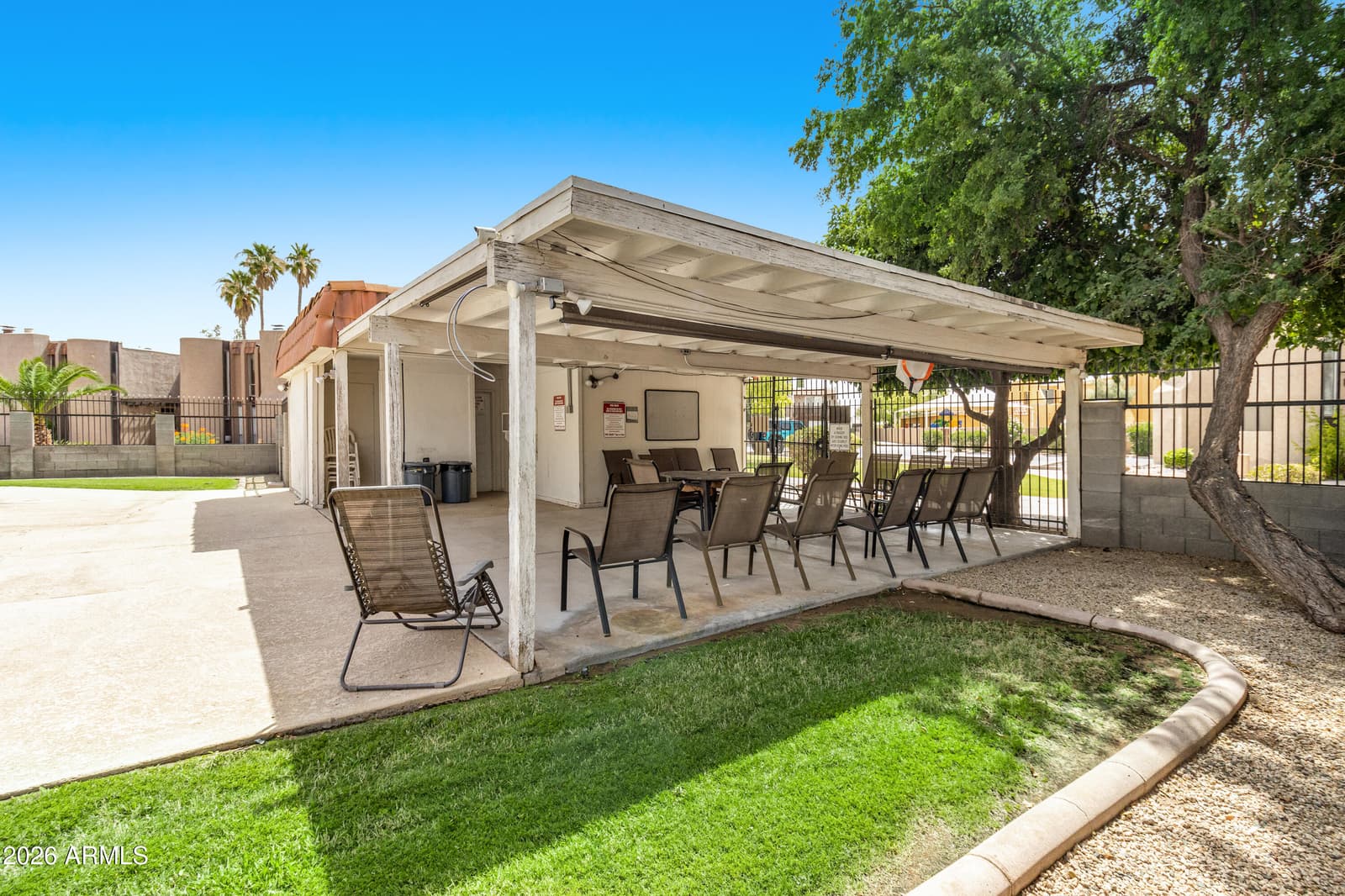 742 E PEPPER Drive, Casa Grande, AZ 85122 — photo 13 of 40
