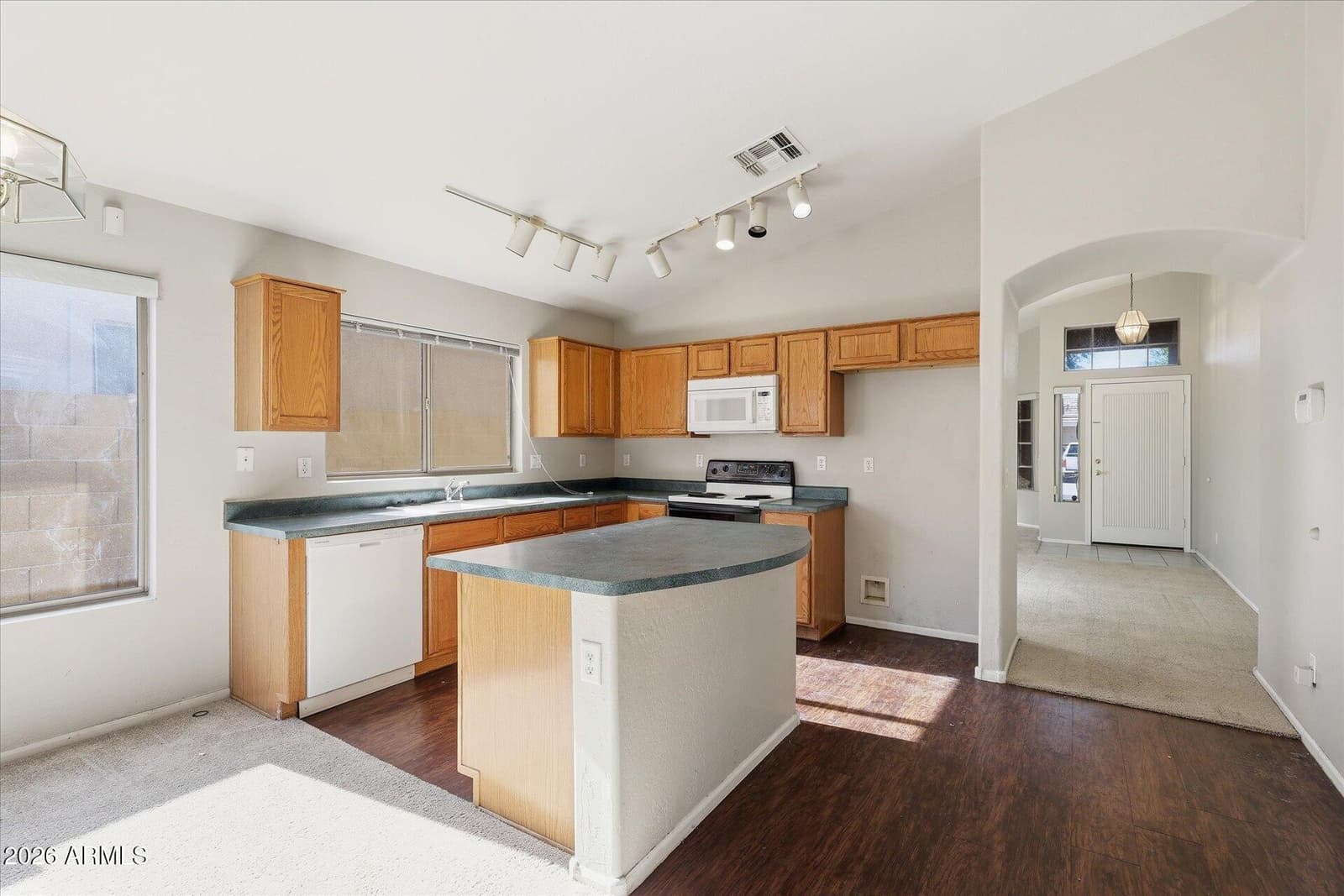 8708 E PORTOBELLO Avenue, Mesa, AZ 85212 — photo 11 of 41
