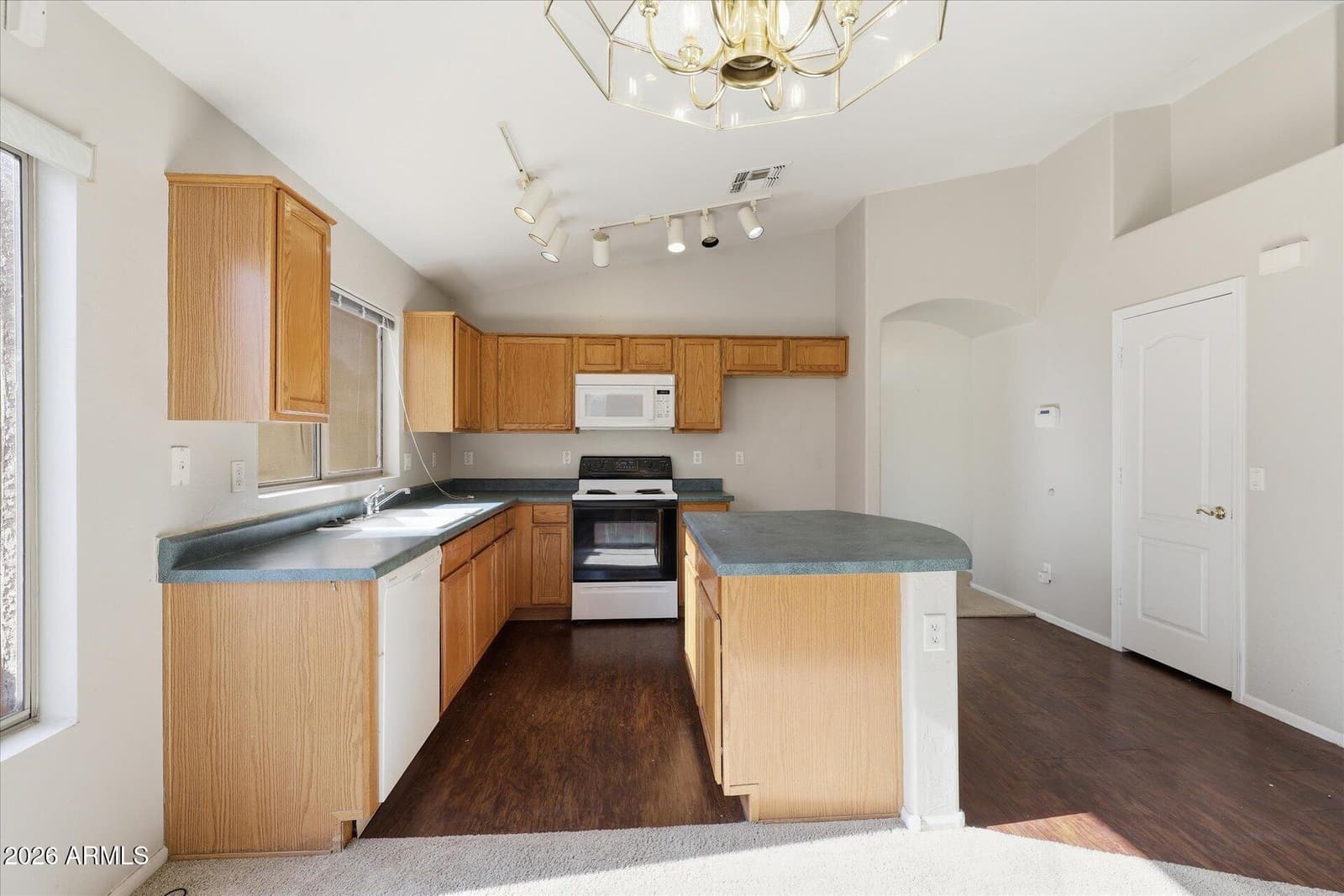 8708 E PORTOBELLO Avenue, Mesa, AZ 85212 — photo 13 of 41