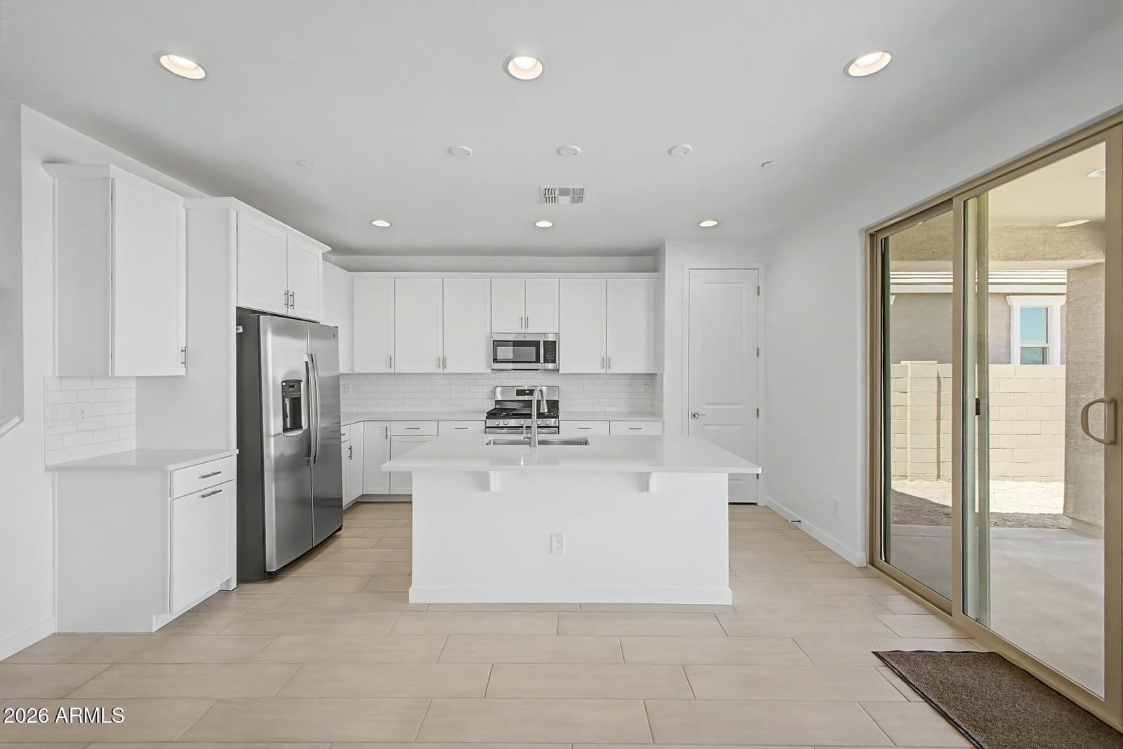 29509 N 135TH Lane, Peoria, AZ 85383 — photo 2 of 39