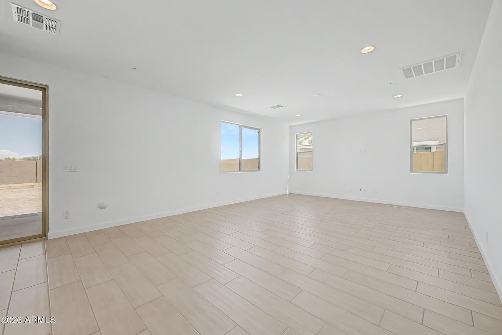 29509 N 135TH Lane, Peoria, AZ 85383 — photo 7 of 39
