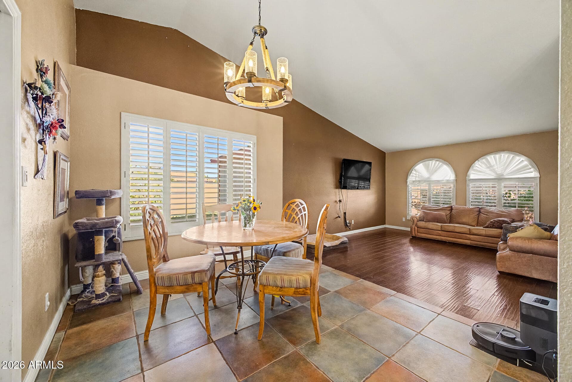 562 E HACKAMORE Street, Mesa, AZ 85203 — photo 12 of 49