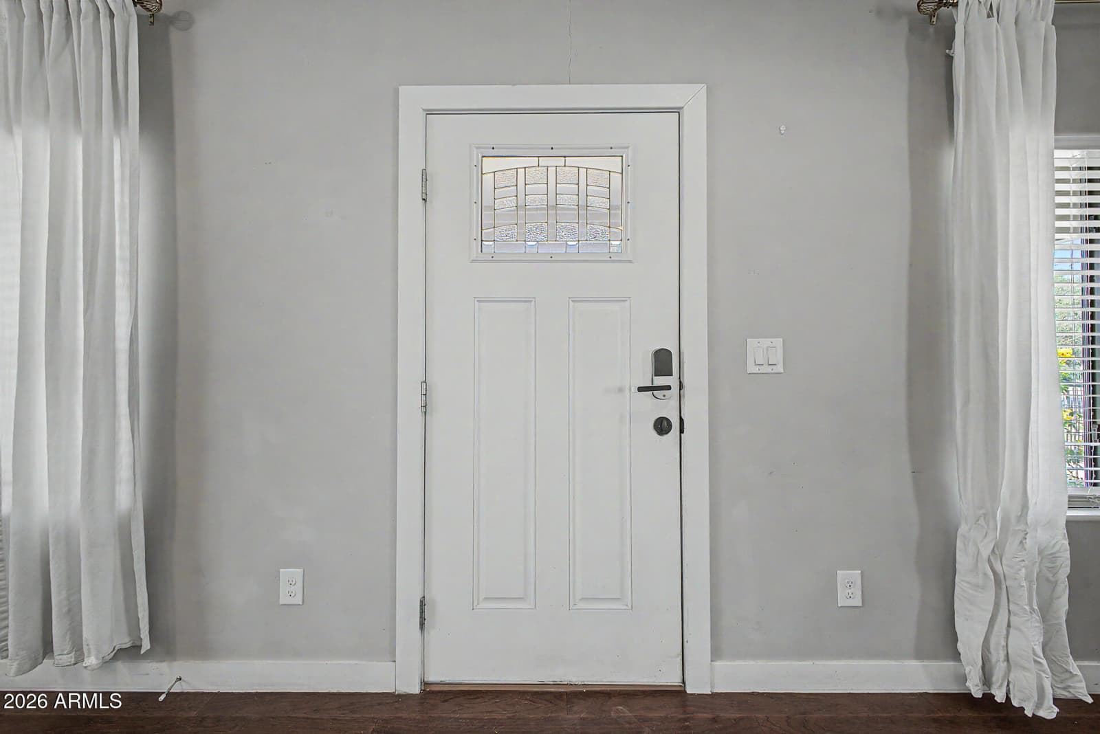 1645 W WILLETTA Street, Phoenix, AZ 85007 — photo 7 of 37