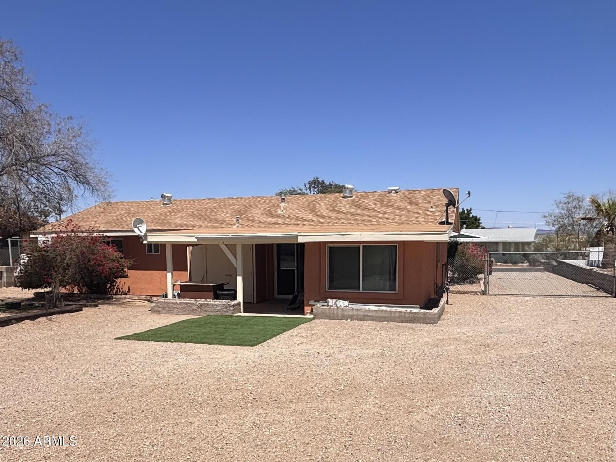 651 N THOMPSON Avenue, Ajo, AZ 85321 — photo 5 of 23