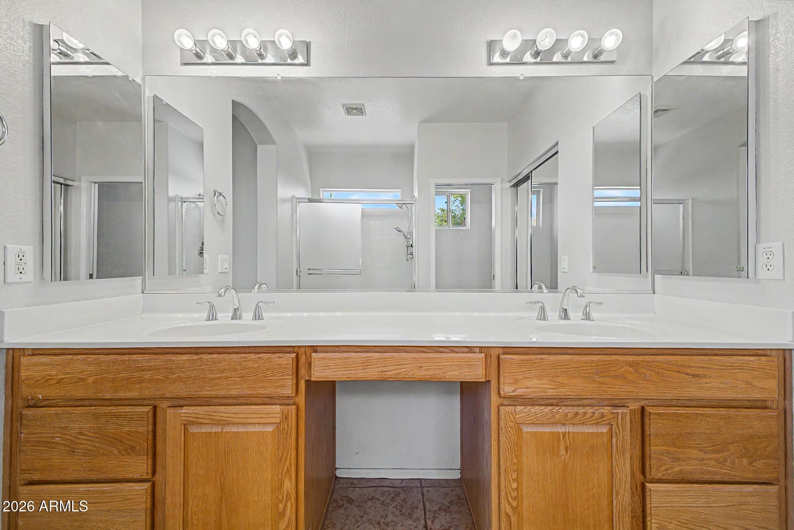 24511 S SADDLETREE Drive, Sun Lakes, AZ 85248 — photo 15 of 42