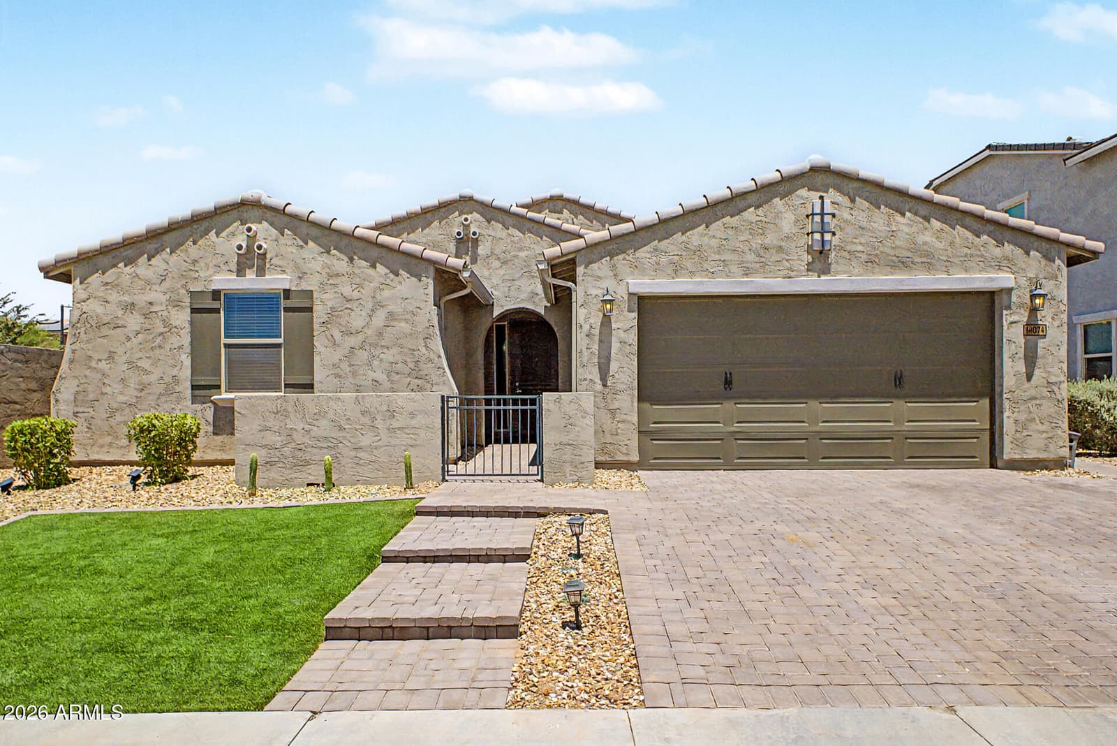 14074 W Holly Street, Goodyear, AZ 85395 — photo 3 of 52