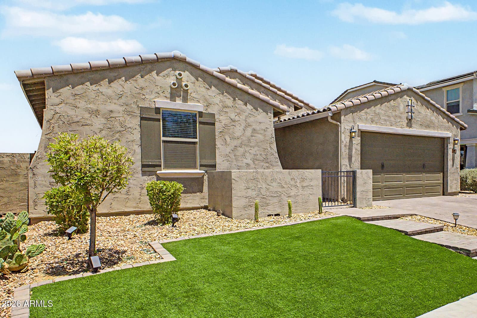 14074 W Holly Street, Goodyear, AZ 85395 — photo 4 of 52
