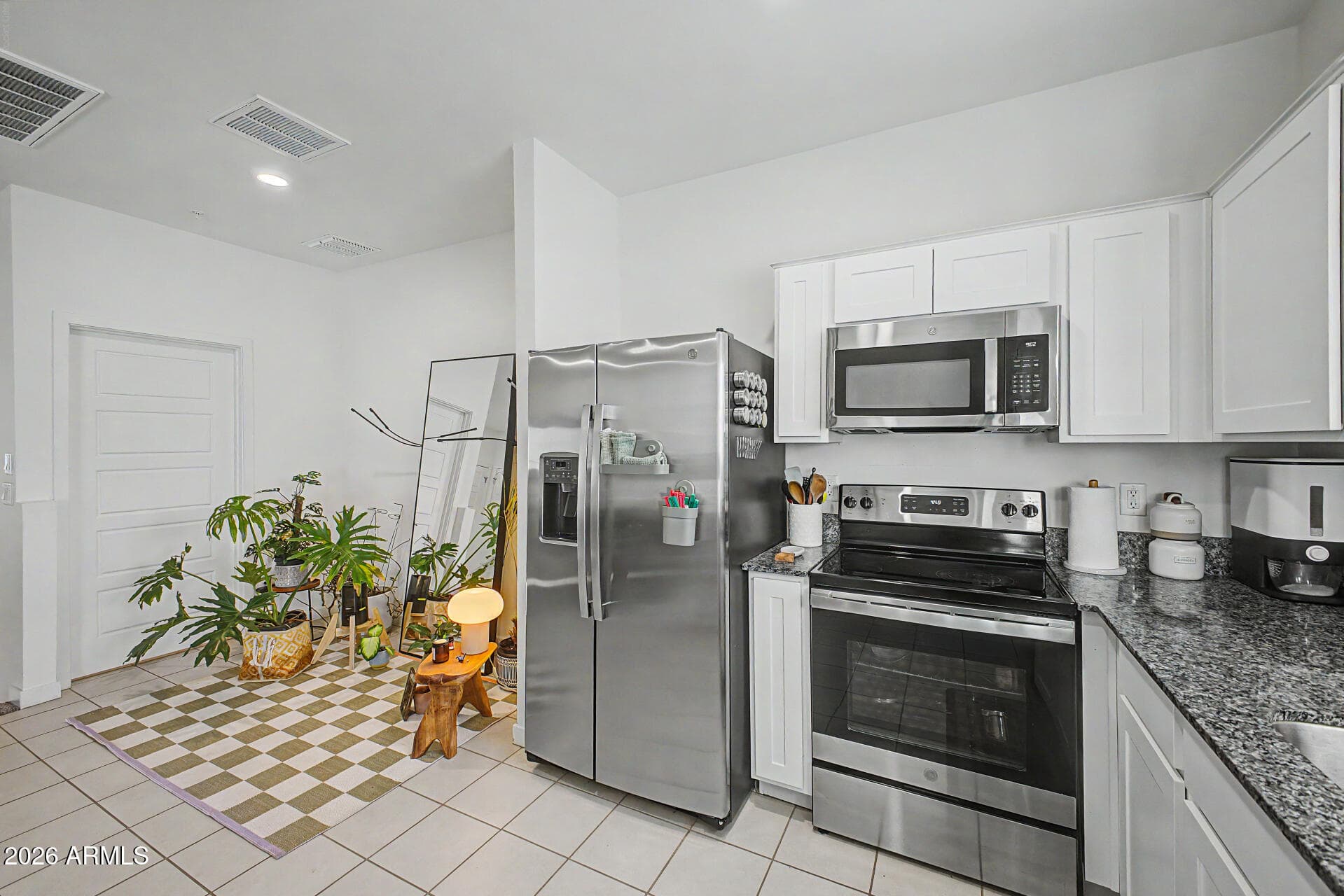 2162 W HARMONT Drive, Phoenix, AZ 85021 — photo 14 of 45