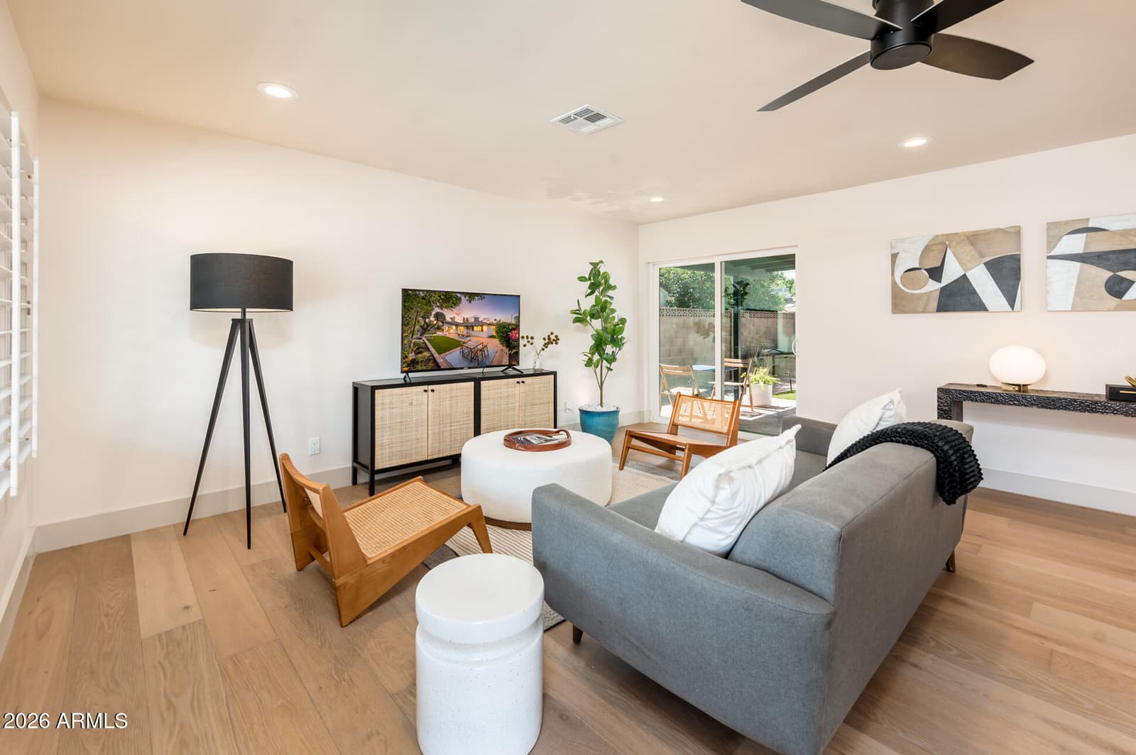 8407 E RANCHO VISTA Drive, Scottsdale, AZ 85251 — photo 15 of 54