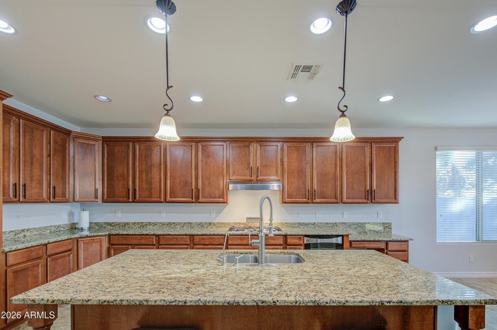 556 W SWEET SHRUB Avenue, Queen Creek, AZ 85140 — photo 9 of 72