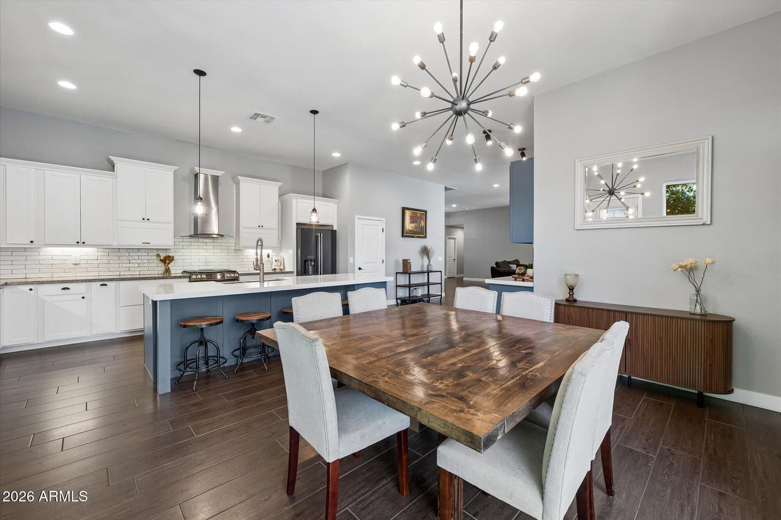 3324 E OSBORN Road, Phoenix, AZ 85018 — photo 12 of 50
