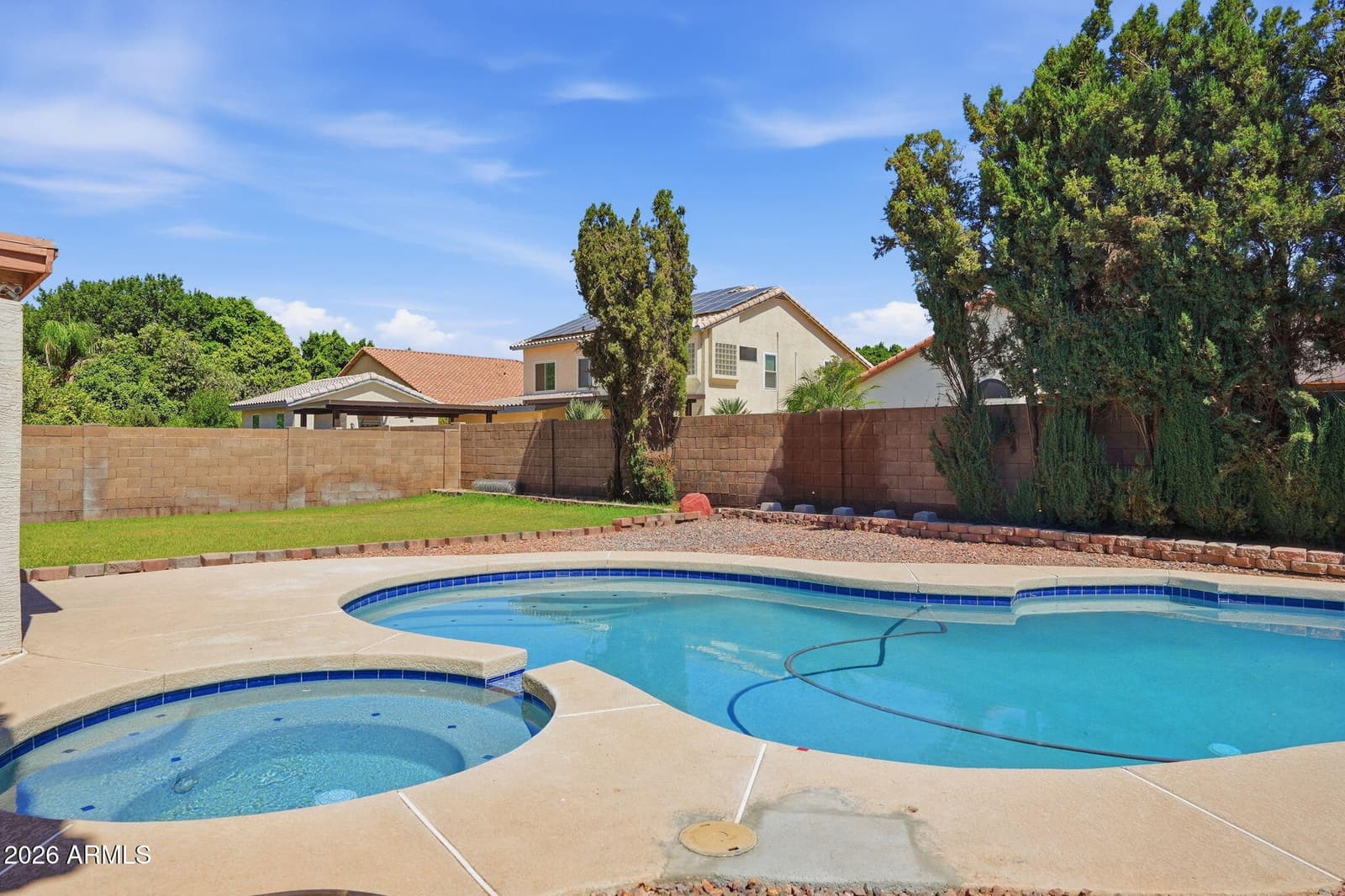 548 W MENDOZA Avenue, Mesa, AZ 85210 — photo 49 of 52