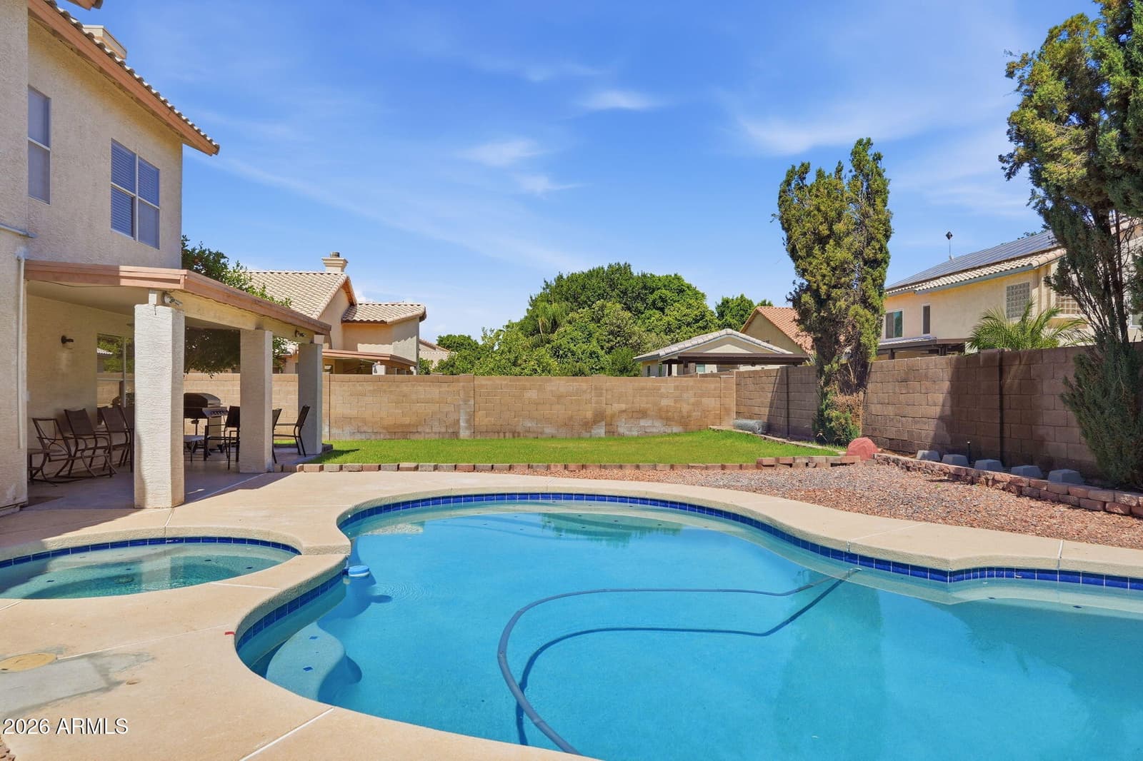 548 W MENDOZA Avenue, Mesa, AZ 85210 — photo 46 of 52