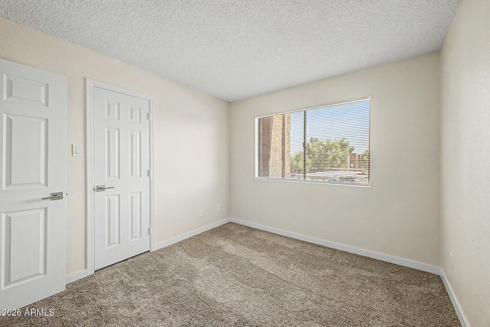 3810 N MARYVALE Parkway 2016, Phoenix, AZ 85031 — photo 20 of 33