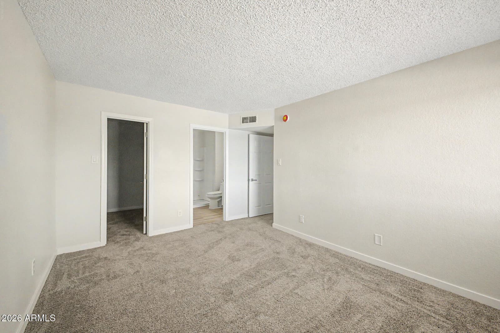 3810 N MARYVALE Parkway 2016, Phoenix, AZ 85031 — photo 13 of 33