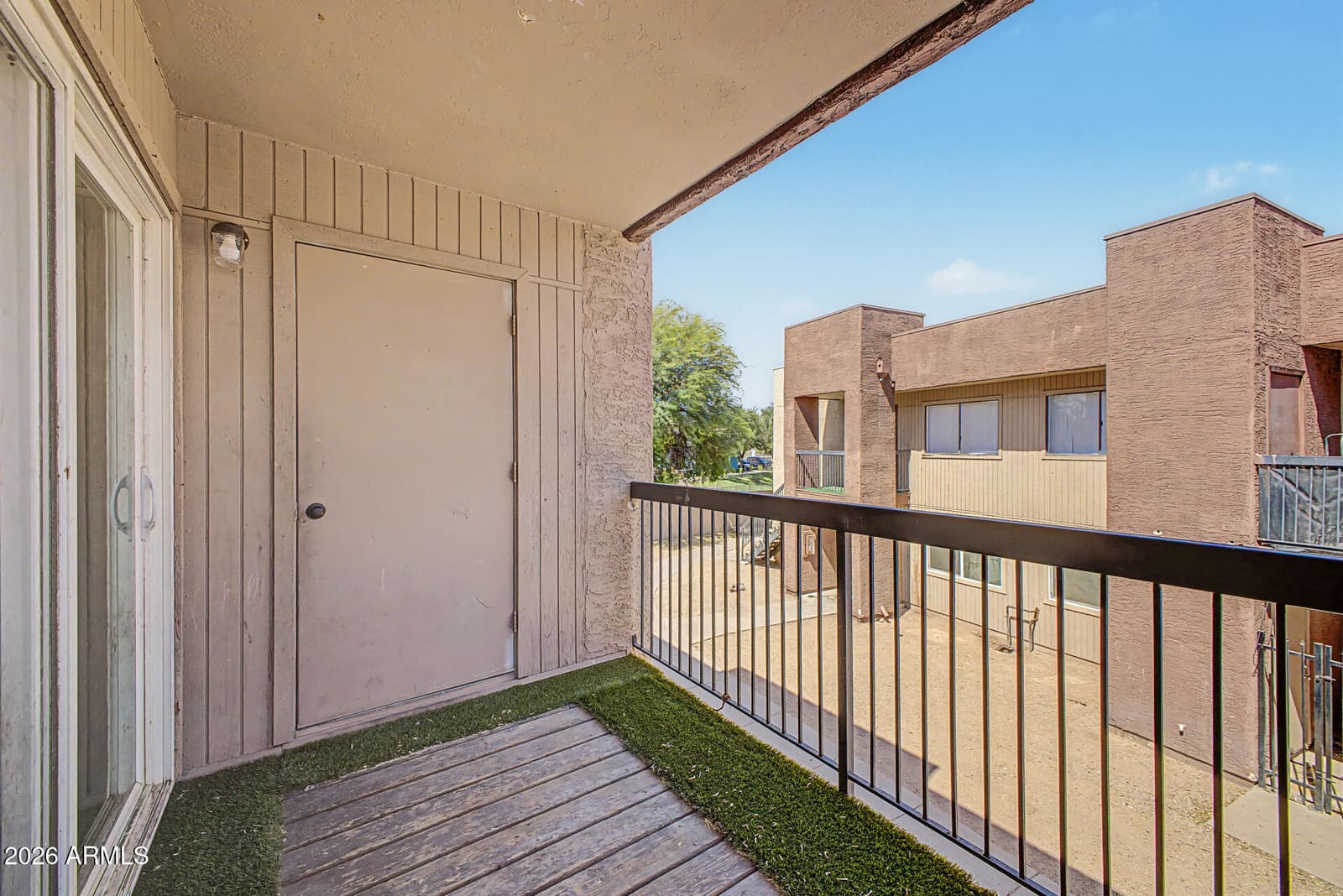 3810 N MARYVALE Parkway 2016, Phoenix, AZ 85031 — photo 22 of 33