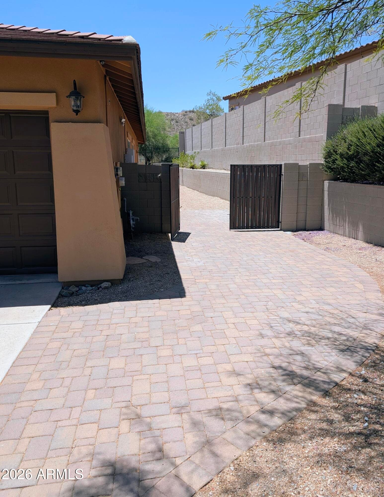 26650 N 86TH Drive, Peoria, AZ 85383 — photo 4 of 60