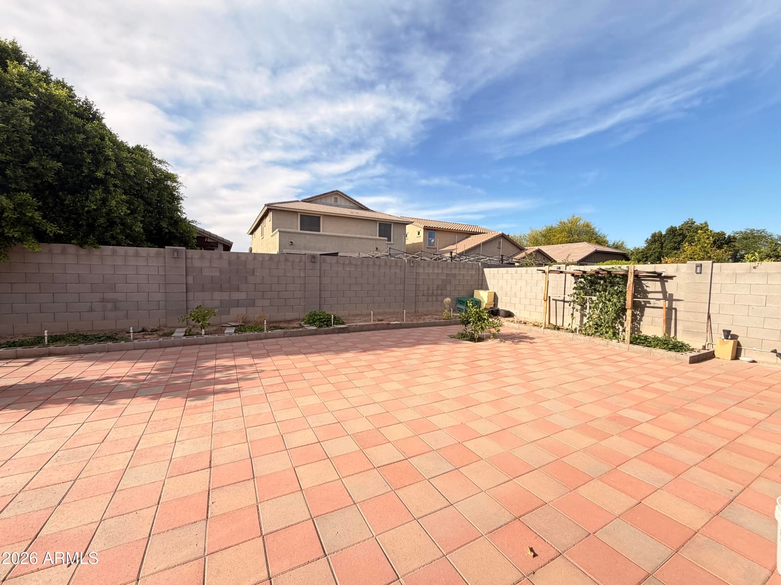 10156 W GOLDEN Lane, Peoria, AZ 85345 — photo 31 of 34
